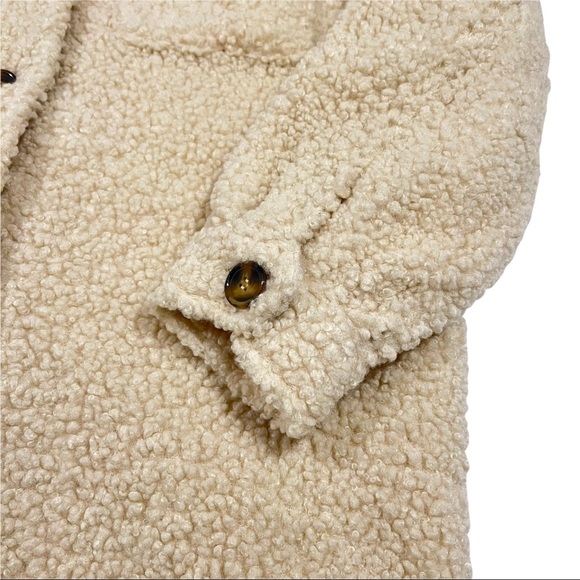 NWT Vigoss Sherpa Longline Shacket Size Medium Cream - Picture 11 of 11